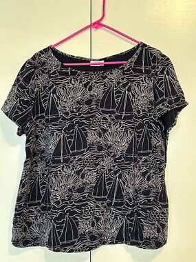 Women's Blue Sailboat Print Tee